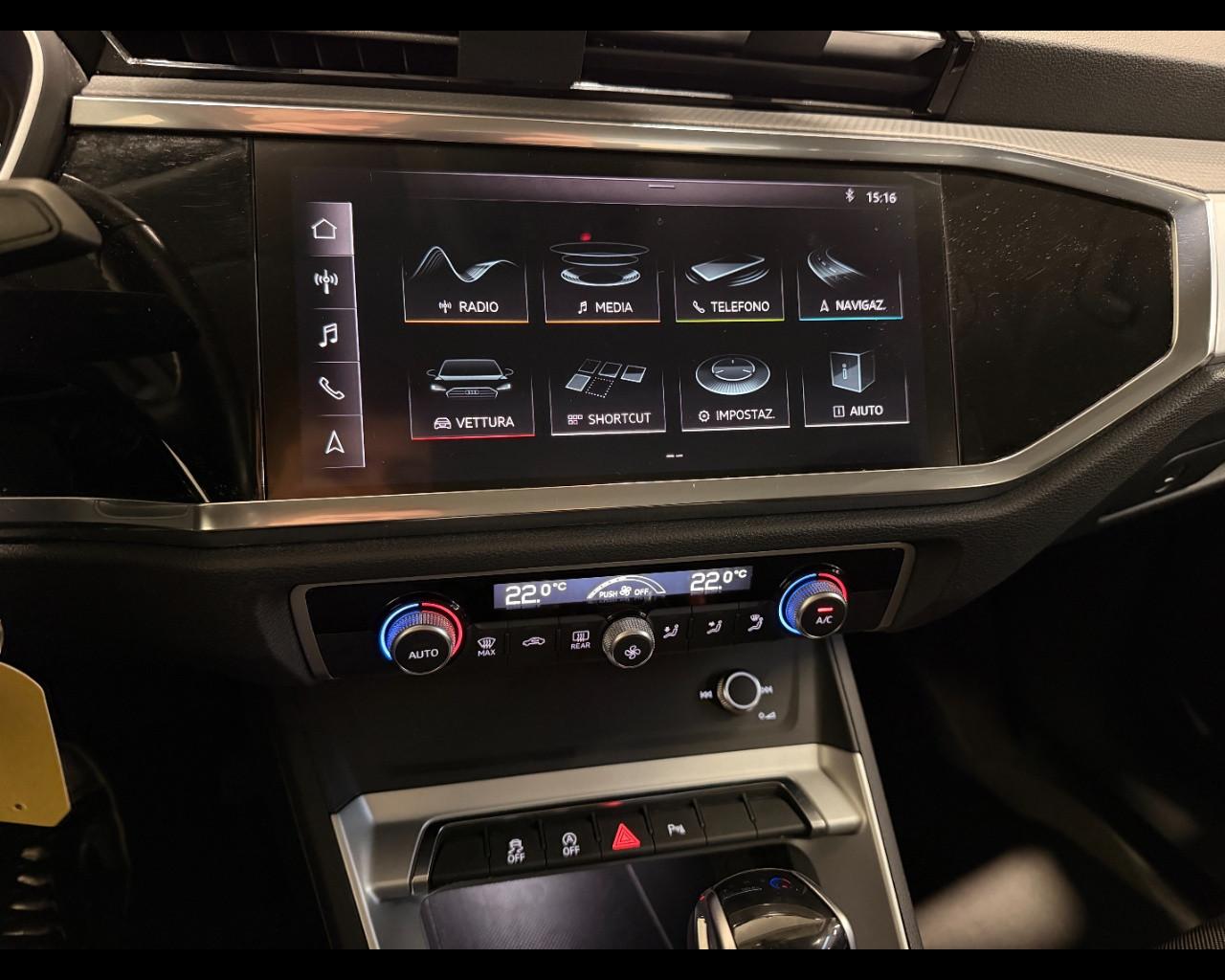 AUDI Q3 35 TFSI S-TRONIC BUSINESS