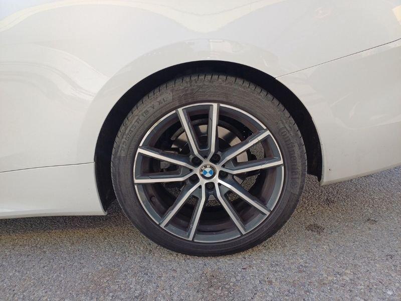 BMW Serie 4 Coupé 420d 48V xDrive Coupé Sport