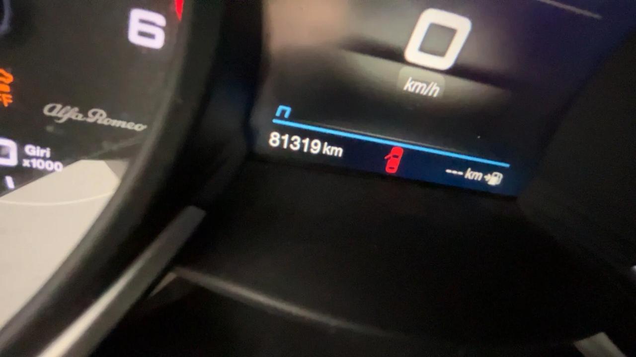 Alfa Romeo Stelvio 2.2 Turbodiesel 210 CV AT8 Q4 Veloce