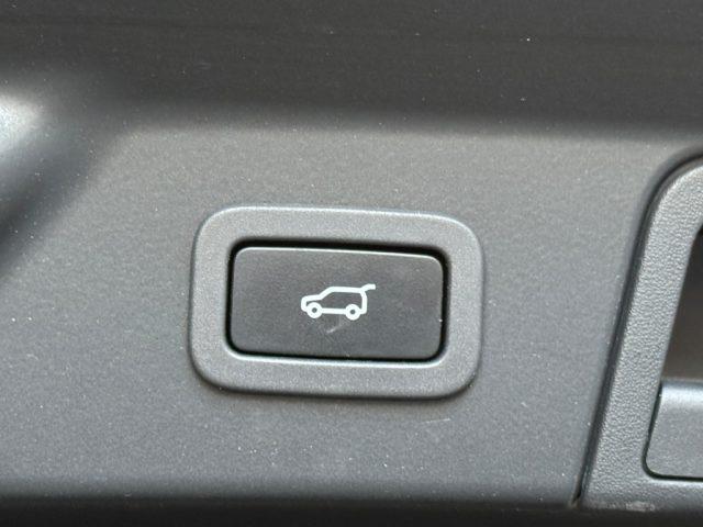 LAND ROVER Range Rover Velar 2.0 Si4 300 CV R-Dynamic S