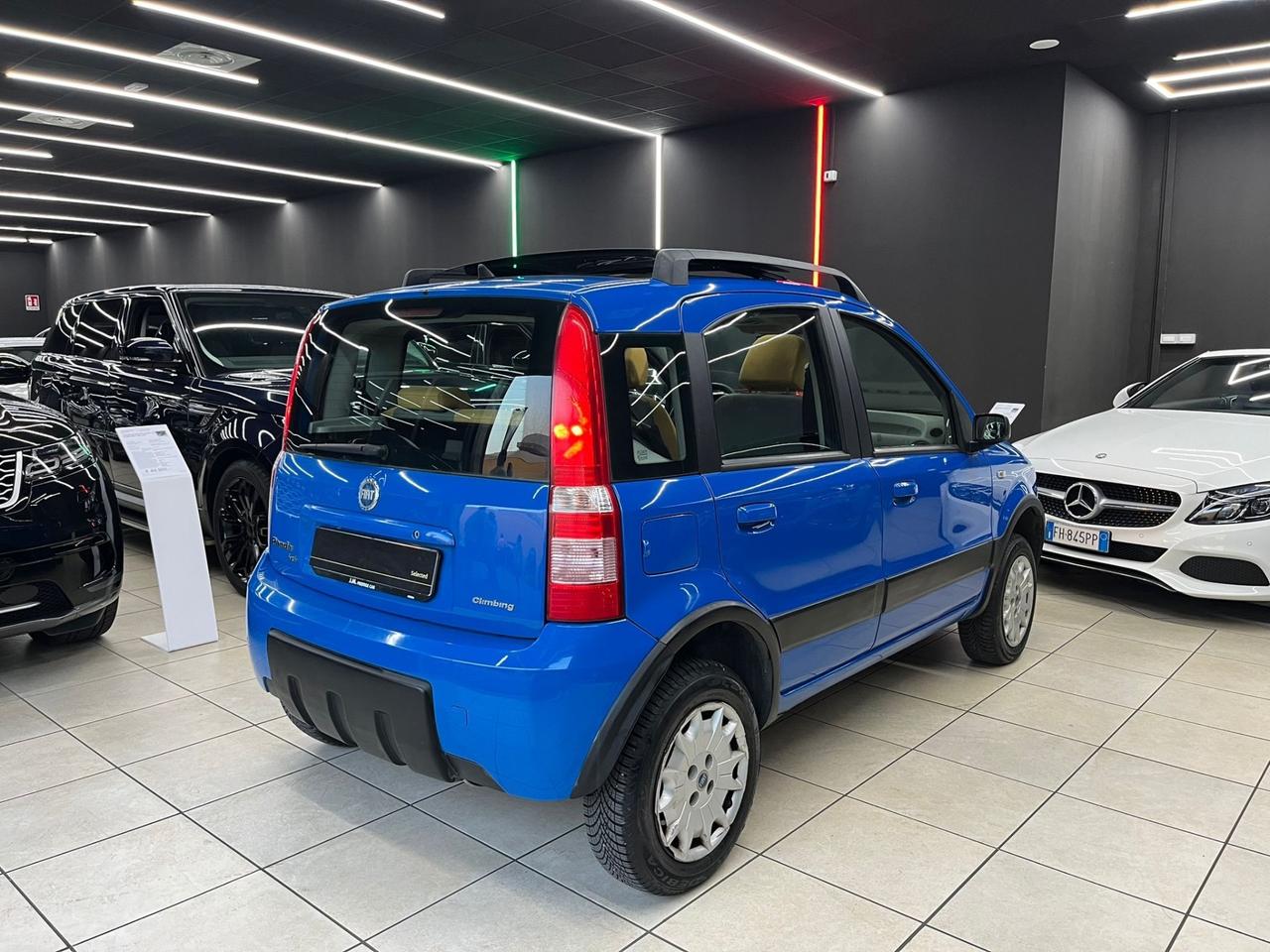 Fiat Panda 1.2 4x4 Climbing OK NEOPATENTATI