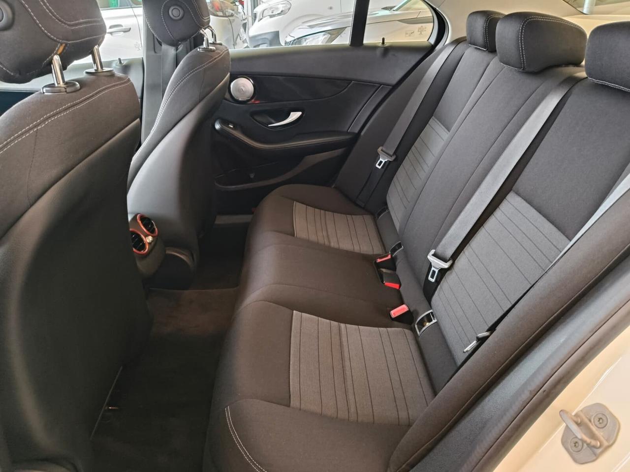 Mercedes-benz C 200 d Auto Premium