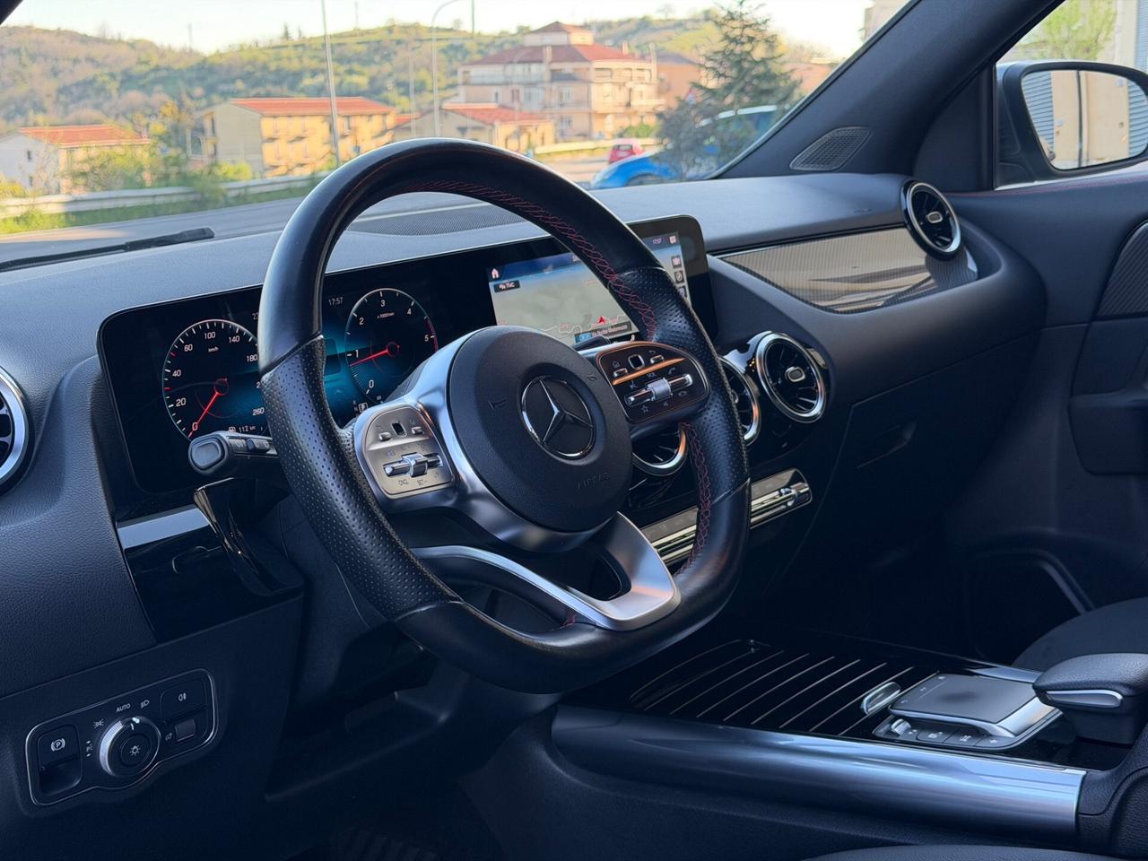 Mercedes-benz GLA 200 d AMG Premium - IVA ESPOSTA