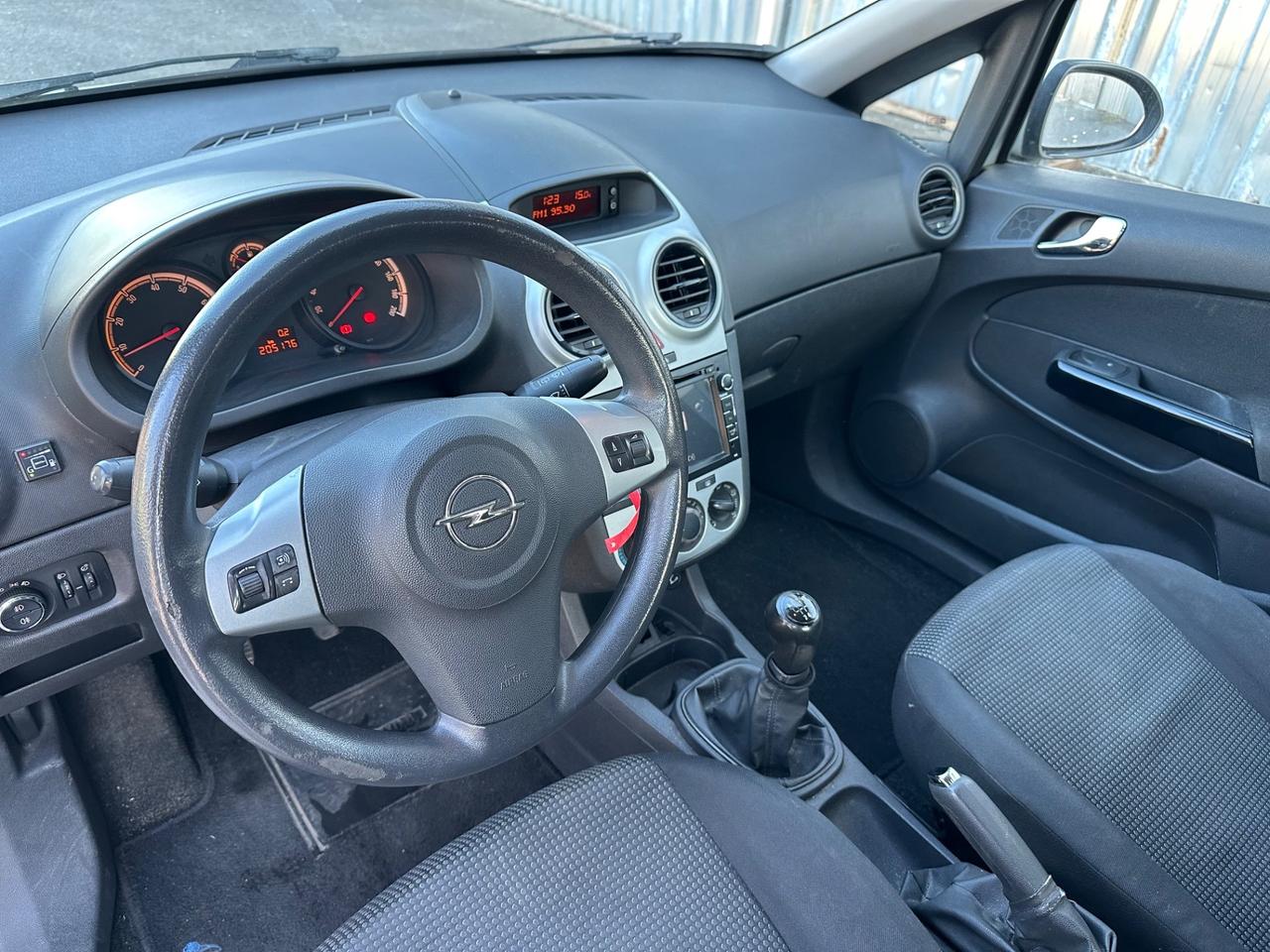 Opel Corsa 1.2 85CV 5 porte GPL-TECH One NEOPATENTATI