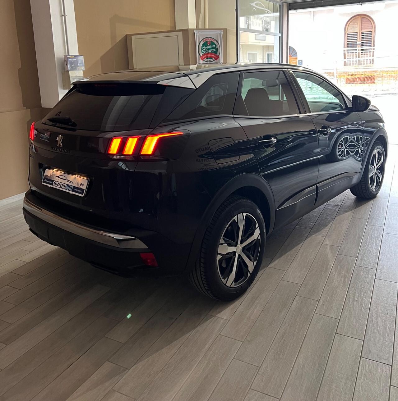 Peugeot 3008 BlueHDi 130 S&S Allure