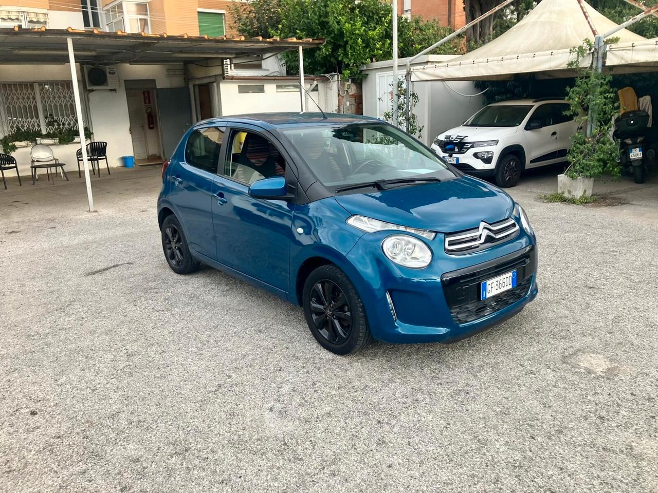 CITROEN C1 1.0 72cv 5 Porte Shine