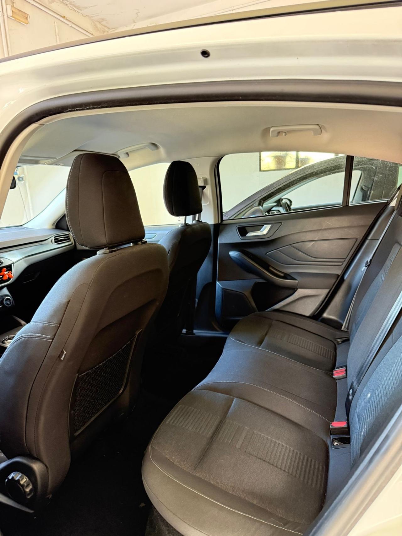 Ford Focus 1.5 EcoBlue 120 CV automatico 5p. Business