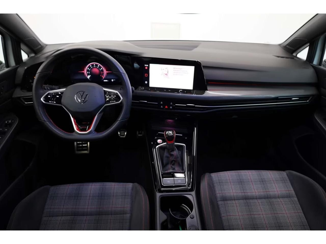 Volkswagen Golf GTI 2.0 TSI OPF, cambio manuale a 6 marce, fari LED, climatizzatore automatico, ra