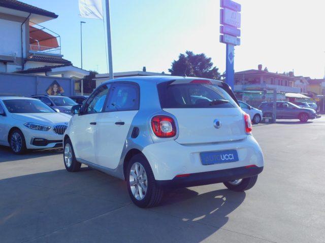 SMART ForFour EQ Youngster