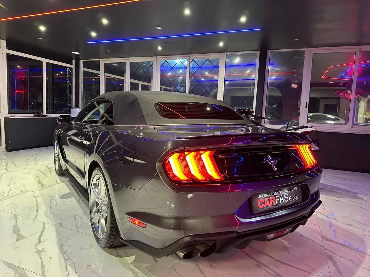 Ford Mustang Convertible 2.3 EcoBoost Cabrio