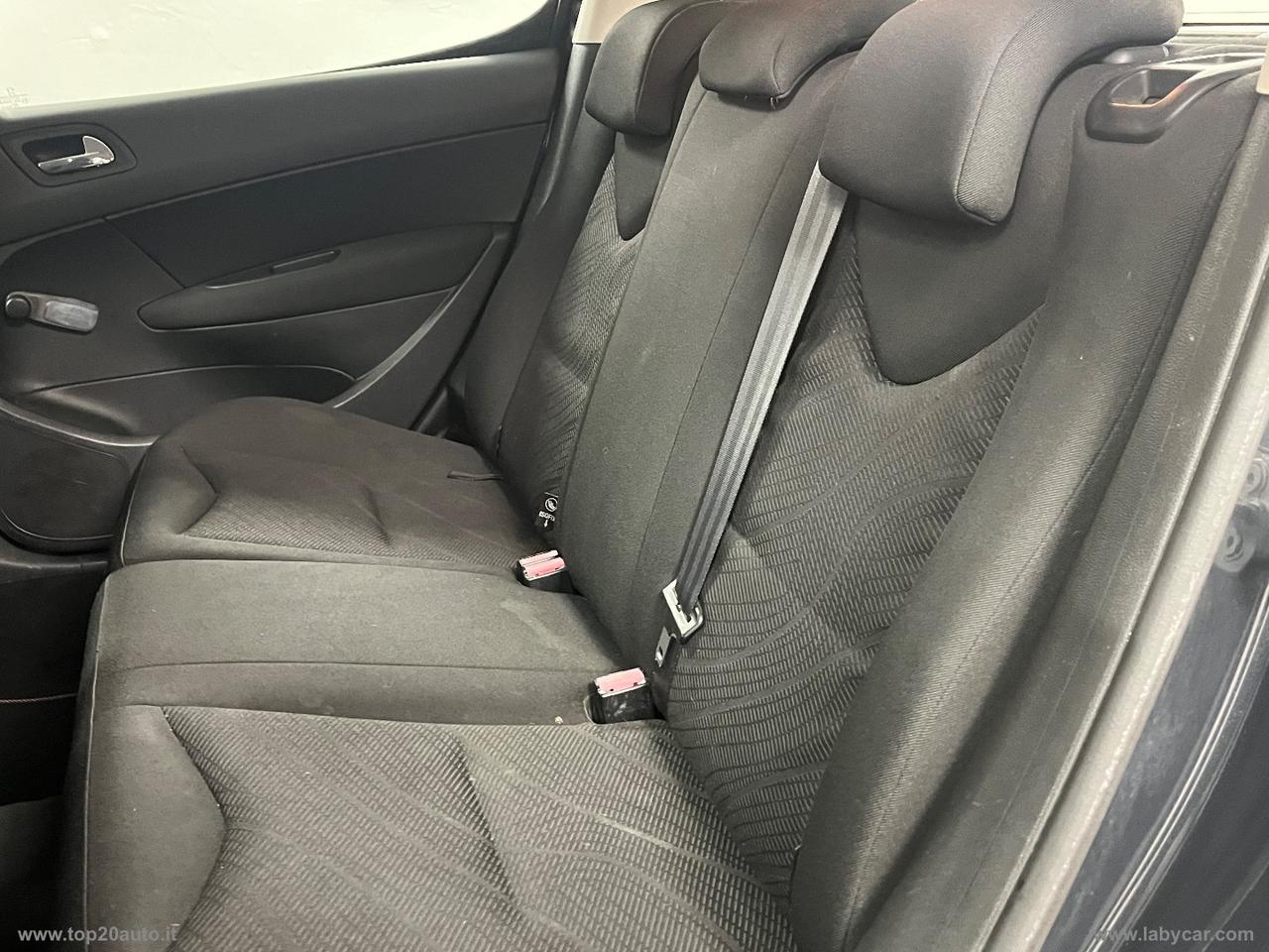 PEUGEOT 308 1.6 HDi 110 CV 5p. Tecno