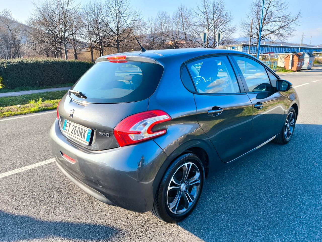 PEUGEOT 208 1,4 HDI ALLURE – OK NEOPATENTATI-