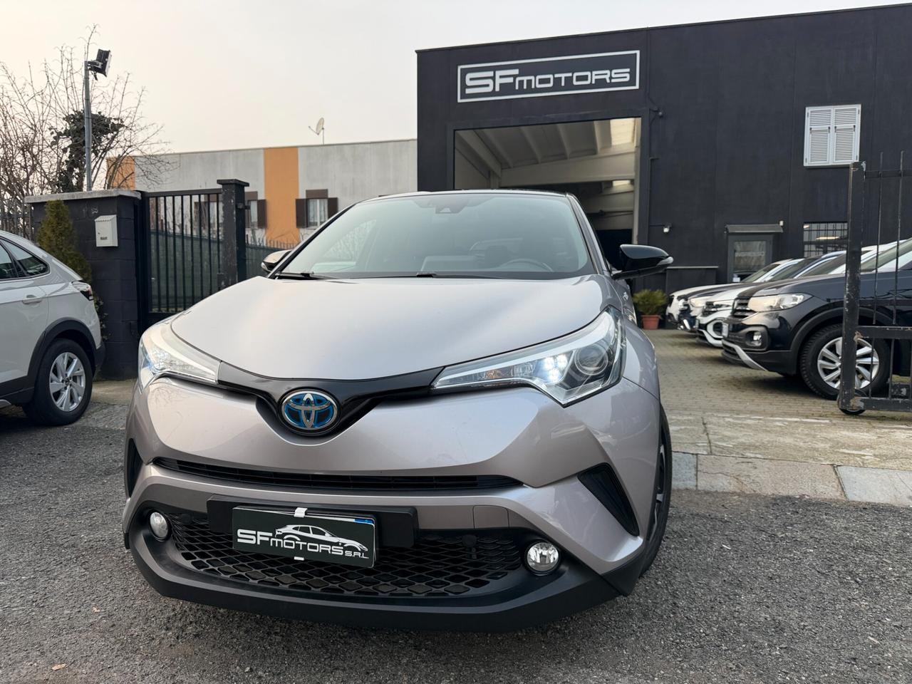 Toyota C-HR 1.8 Hybrid E-CVT Lounge