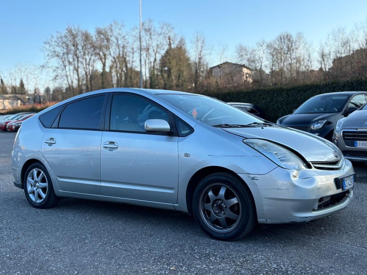 Toyota Prius 1.5i 16V