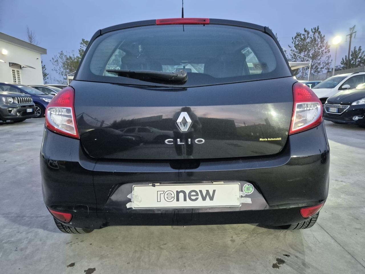 Renault Clio 1.2 16V 5 porte Luxe NAVIGATORE
