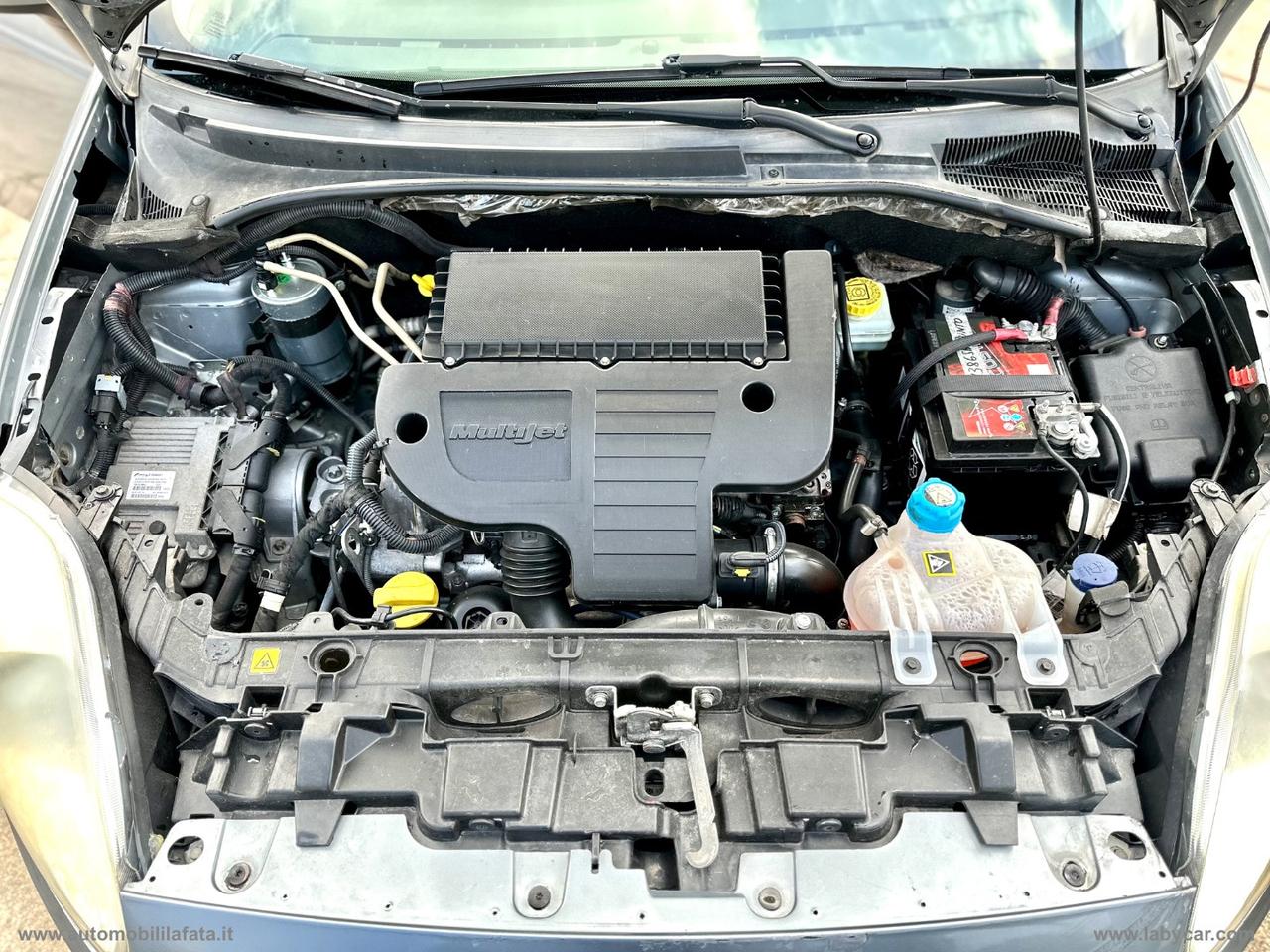 FIAT Grande Punto 1.3 MJT 90 CV 5p. Dynamic 10/2009 251.000 KM