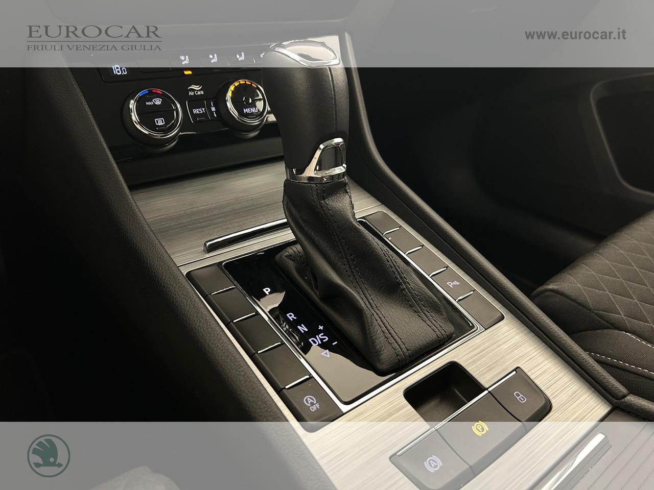Skoda Superb wagon 2.0 tdi evo executive 150cv dsg