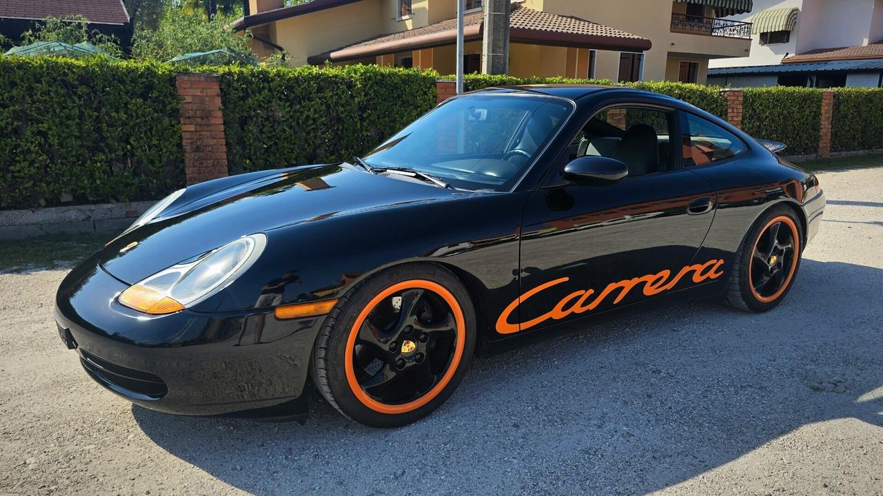 Porsche 911 996 Carrera Coupé - IMPECCABILE
