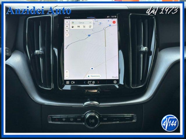 VOLVO XC60 B4 (d) AWD Geartronic Momentum Pro