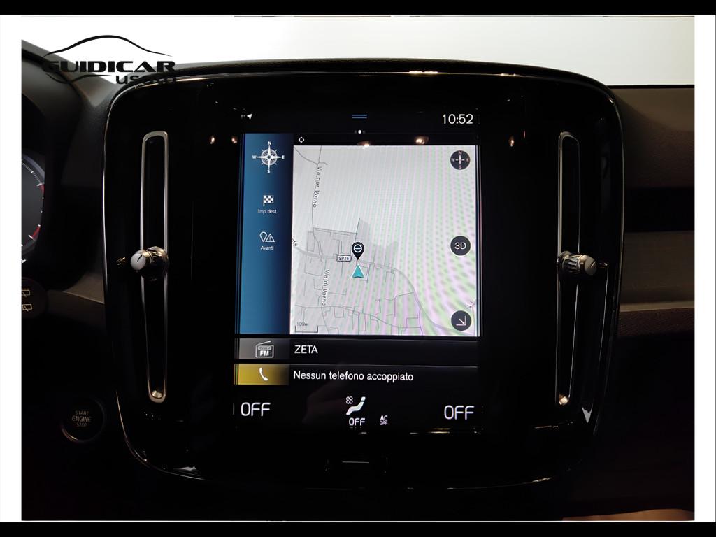 VOLVO XC40 - XC40 1.5 t3 Momentum 163cv auto my21