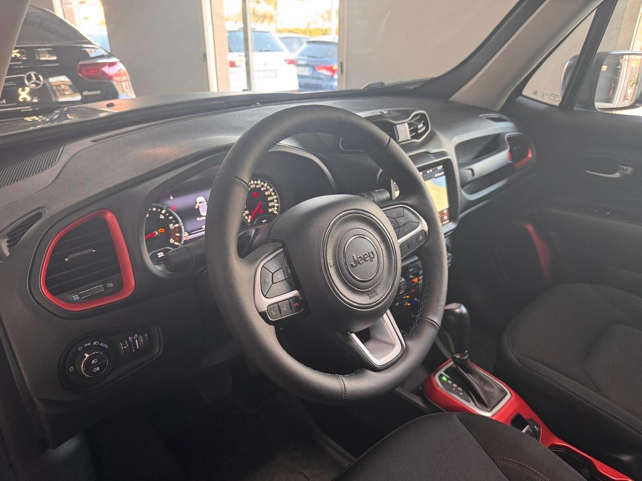 Jeep Renegade 2.0 Mjt 170CV 4WD Active Drive Low Trailhawk