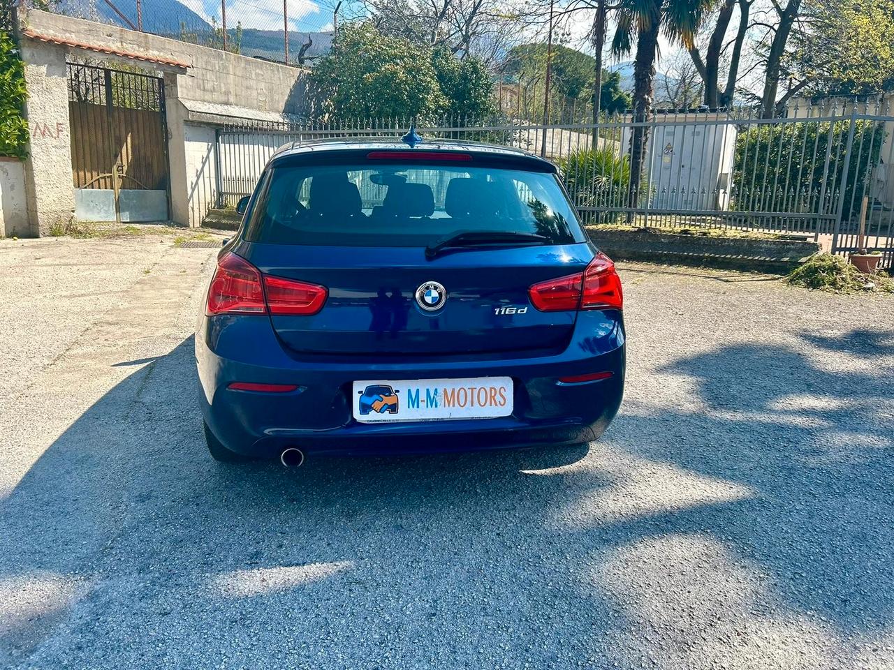 Bmw 116 116d 5p. Business