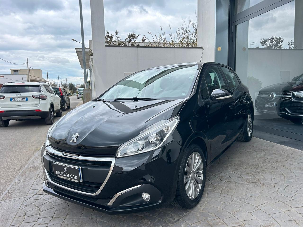 Peugeot 208 1.6 HDI 75 Cv ALLURE Km103.000-2018