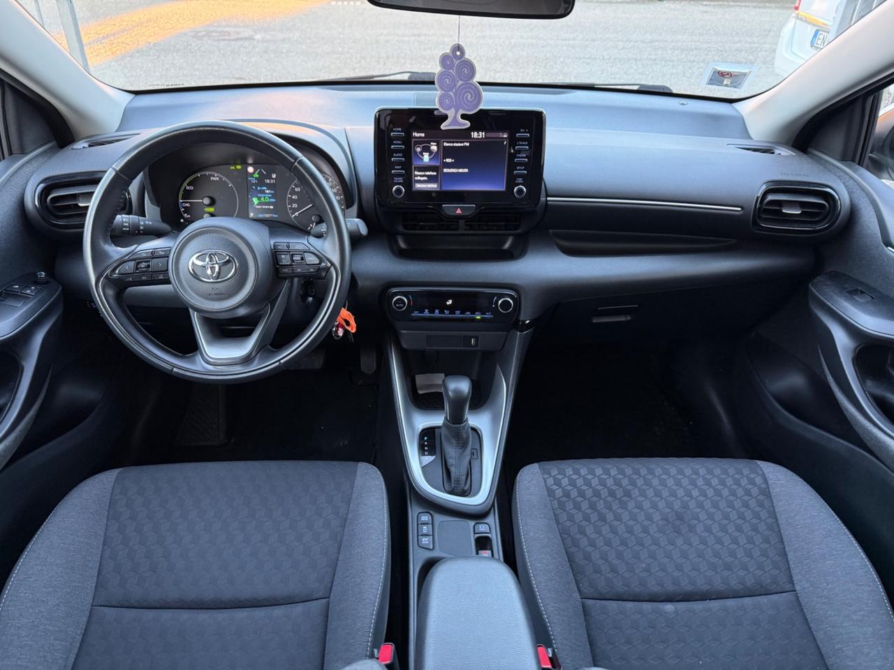 Toyota Yaris 1.5 Hybrid 5P. EURO 6D 2022 NEOPATENTATI