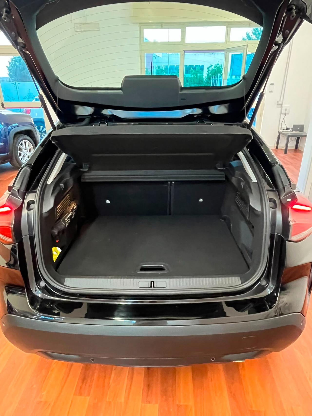 Citroen C4 BlueHDi 130 S&S EAT8 Shine