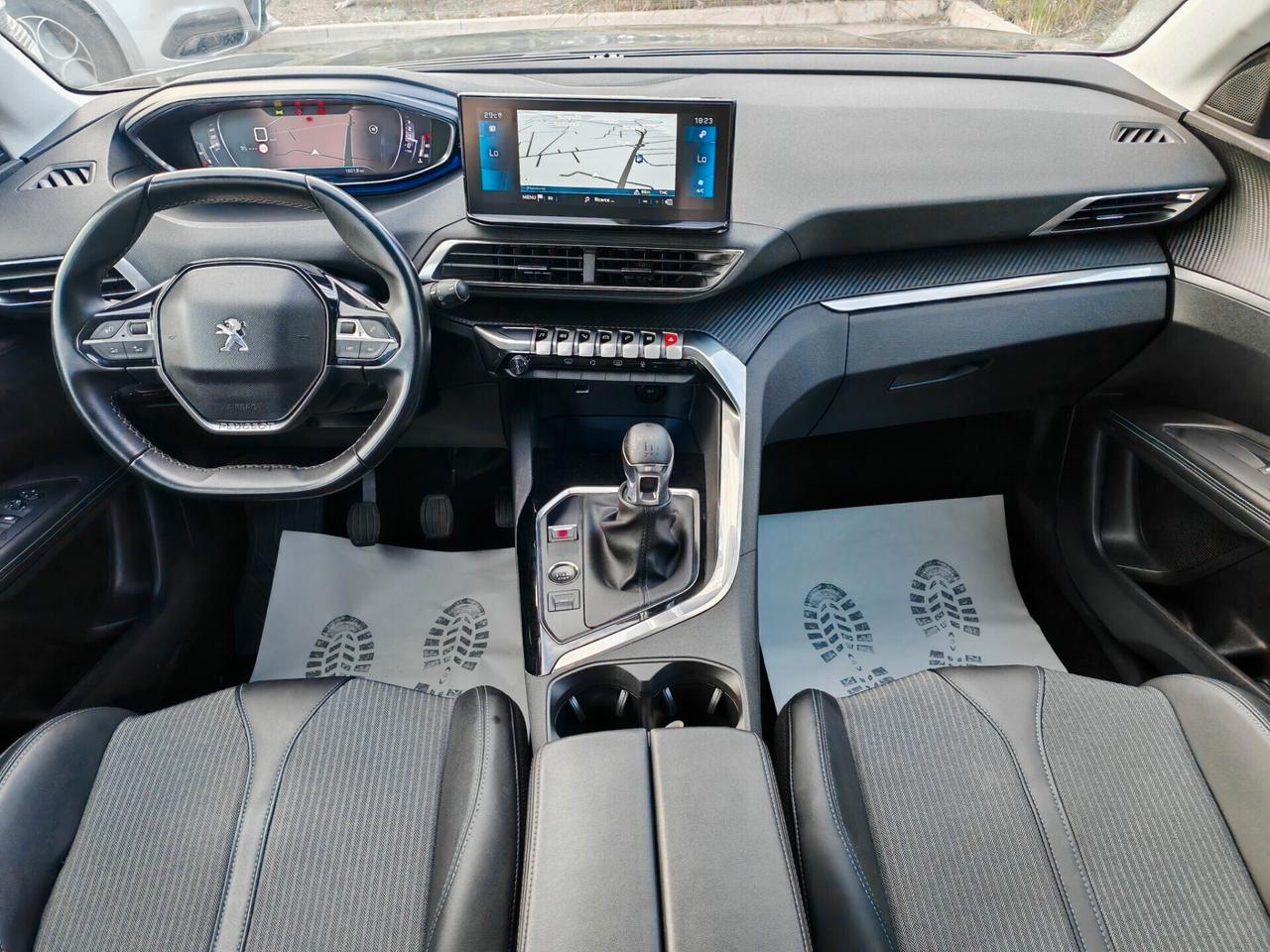 Peugeot 3008 15HDi Allure Pack pelle navig cam2022
