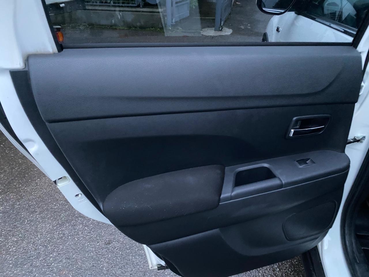 Mitsubishi ASX 1.6 2WD GPL Bi-Fuel Instyle Panoramic