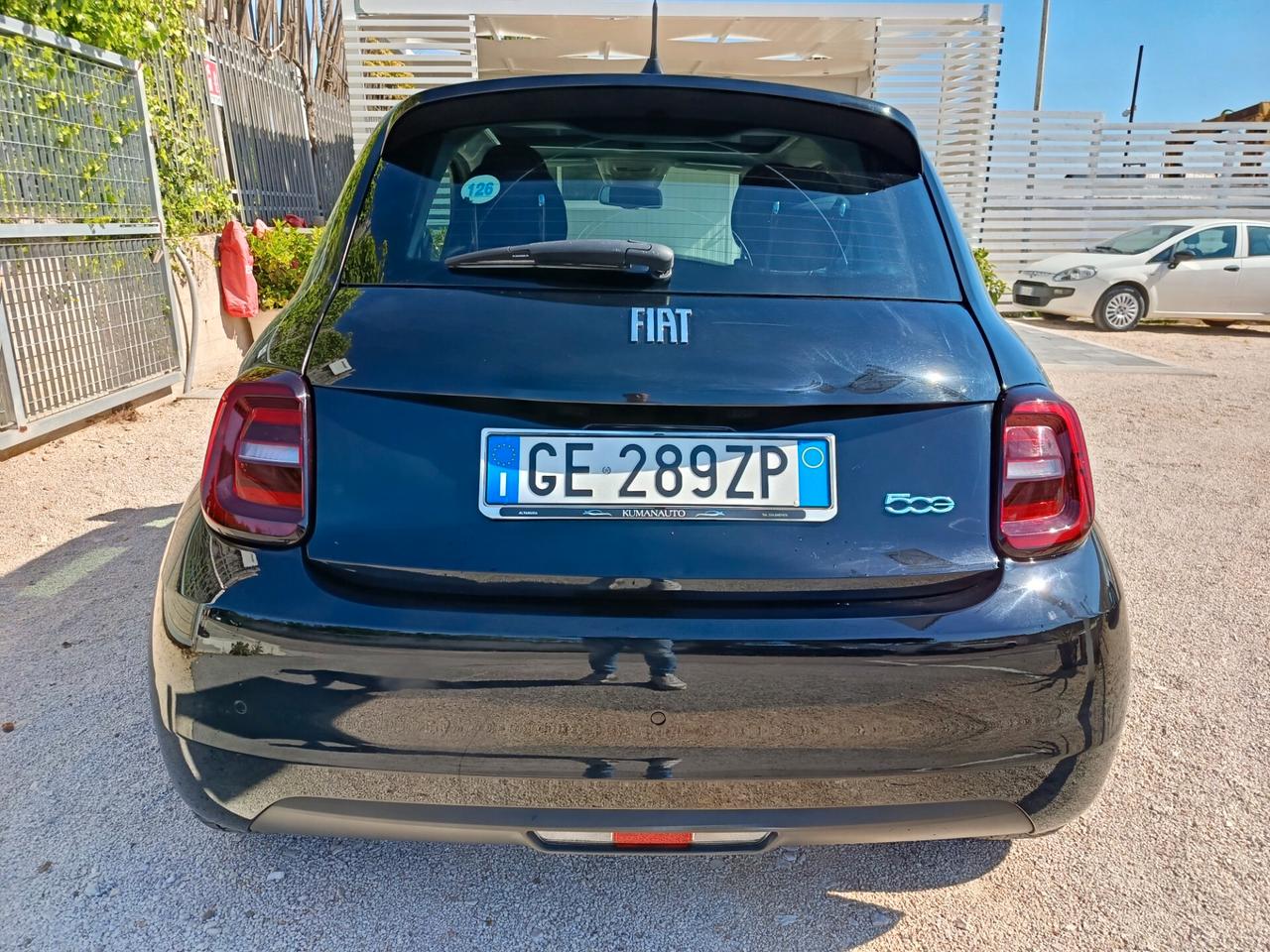 Fiat 500 500e Berlina 42 kWh Passion