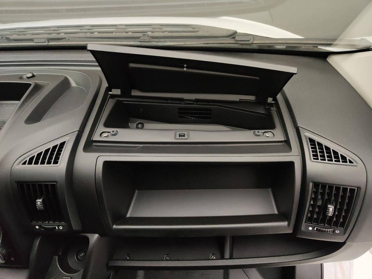 PEUGEOT Boxer III 333 2024 2.2 BLUEHDI 120CV L2H2