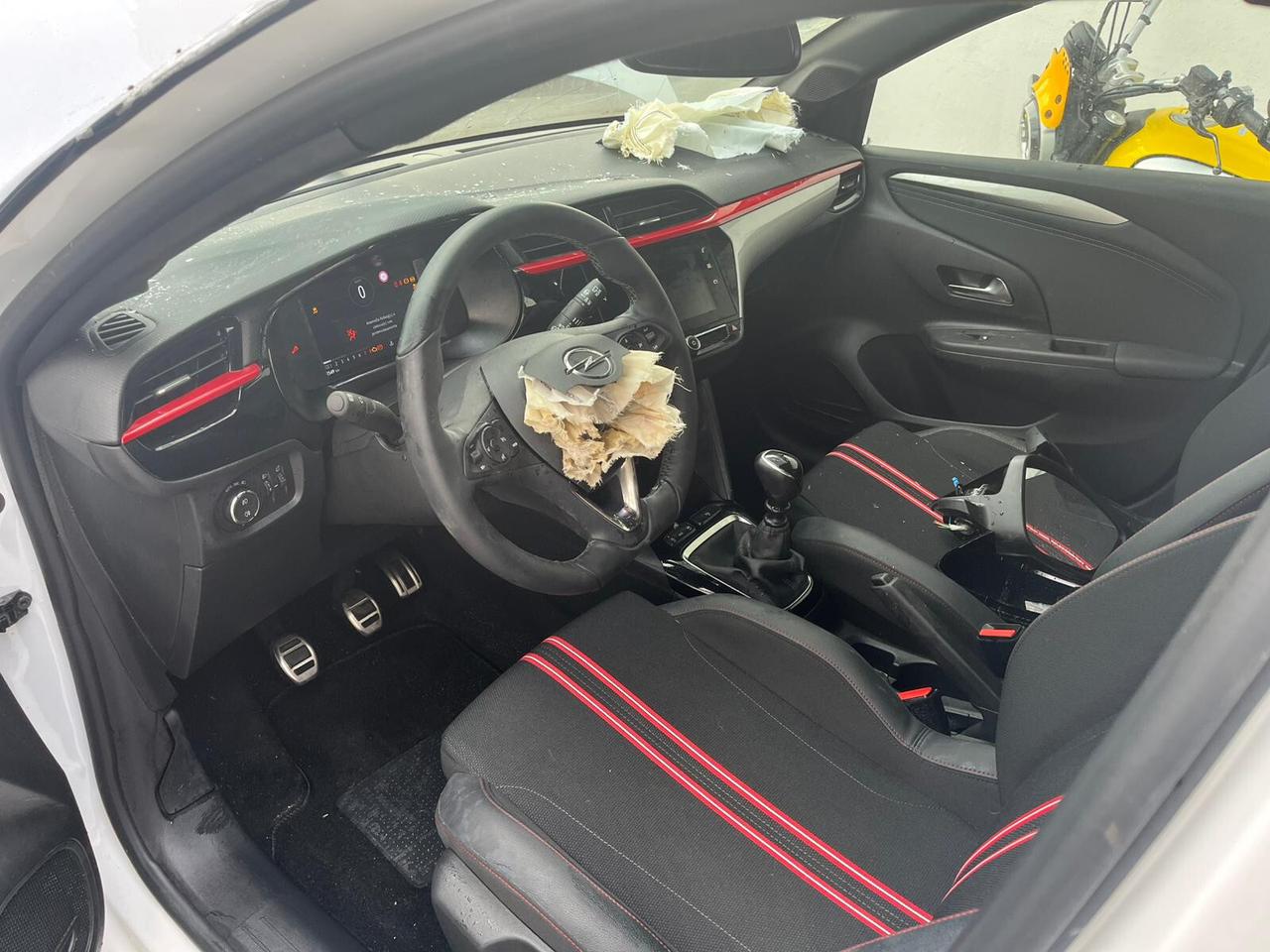 Opel Corsa 1.2 100 CV Edition