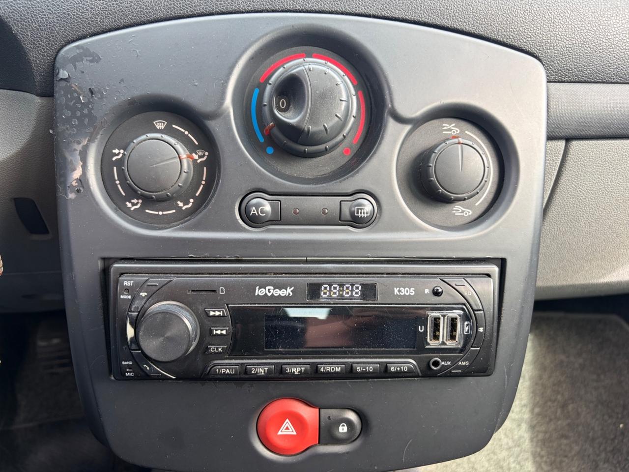 Renault Clio 1.2 16V 5 porte