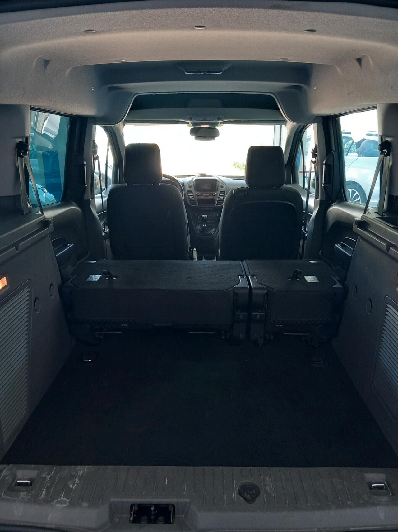 Ford Tourneo Connect 1.5 TDCi 120 CV anno 2019 km 125 mila