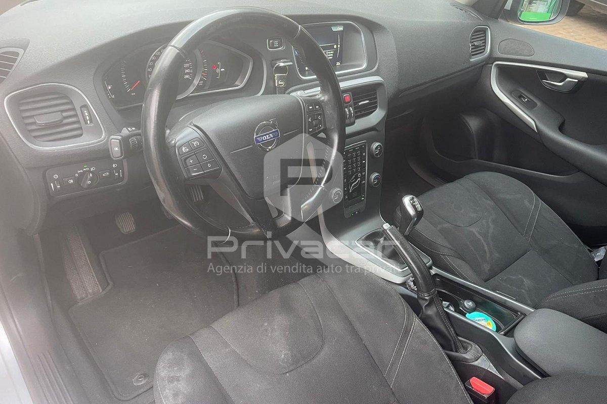 VOLVO V40 D2 1.6 Business Edition