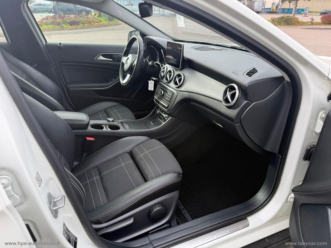 MERCEDES-BENZ GLA 220d Automatic 4Matic Sport TETTO LED PELLE