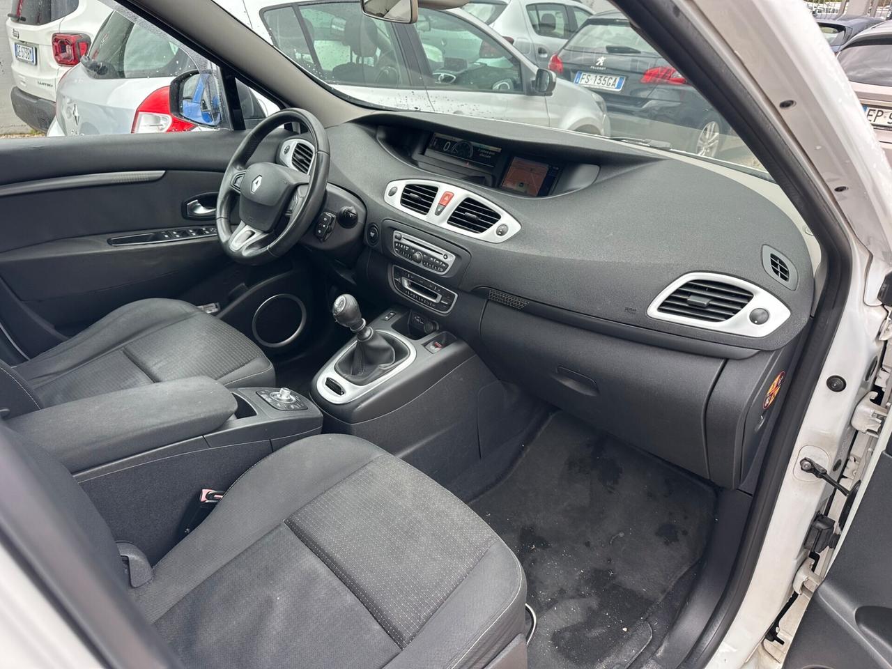 Renault Scenic X-Mod 1.5 dCi 110CV Luxe