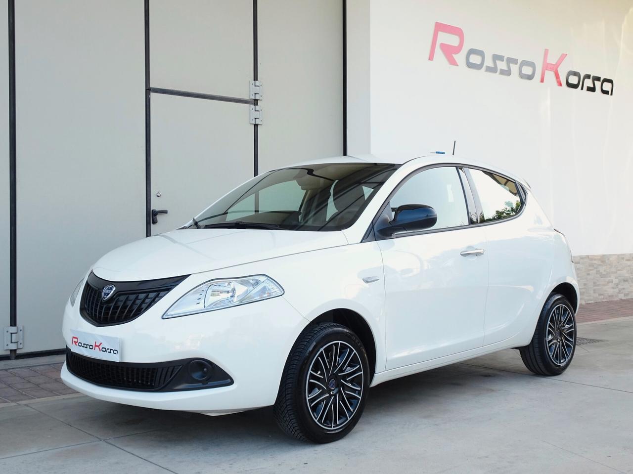 Lancia YPSILON 1.0 Hybrid ORO 70CV *COME NUOVA*