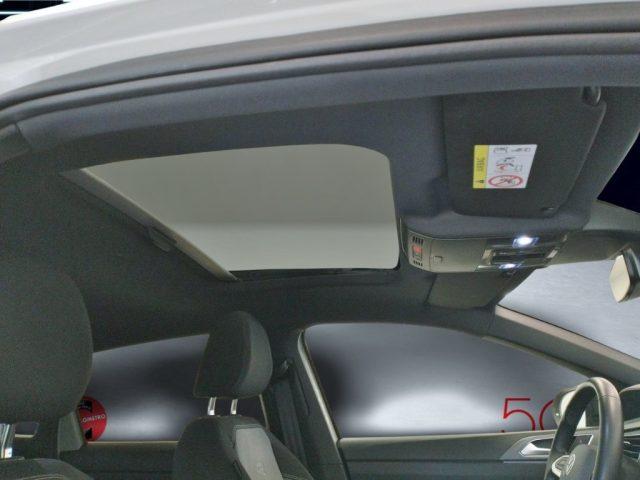 VOLKSWAGEN Taigo 1.0 TSI 115 CV R-Line Plus KM 11.000 Iva Esposta