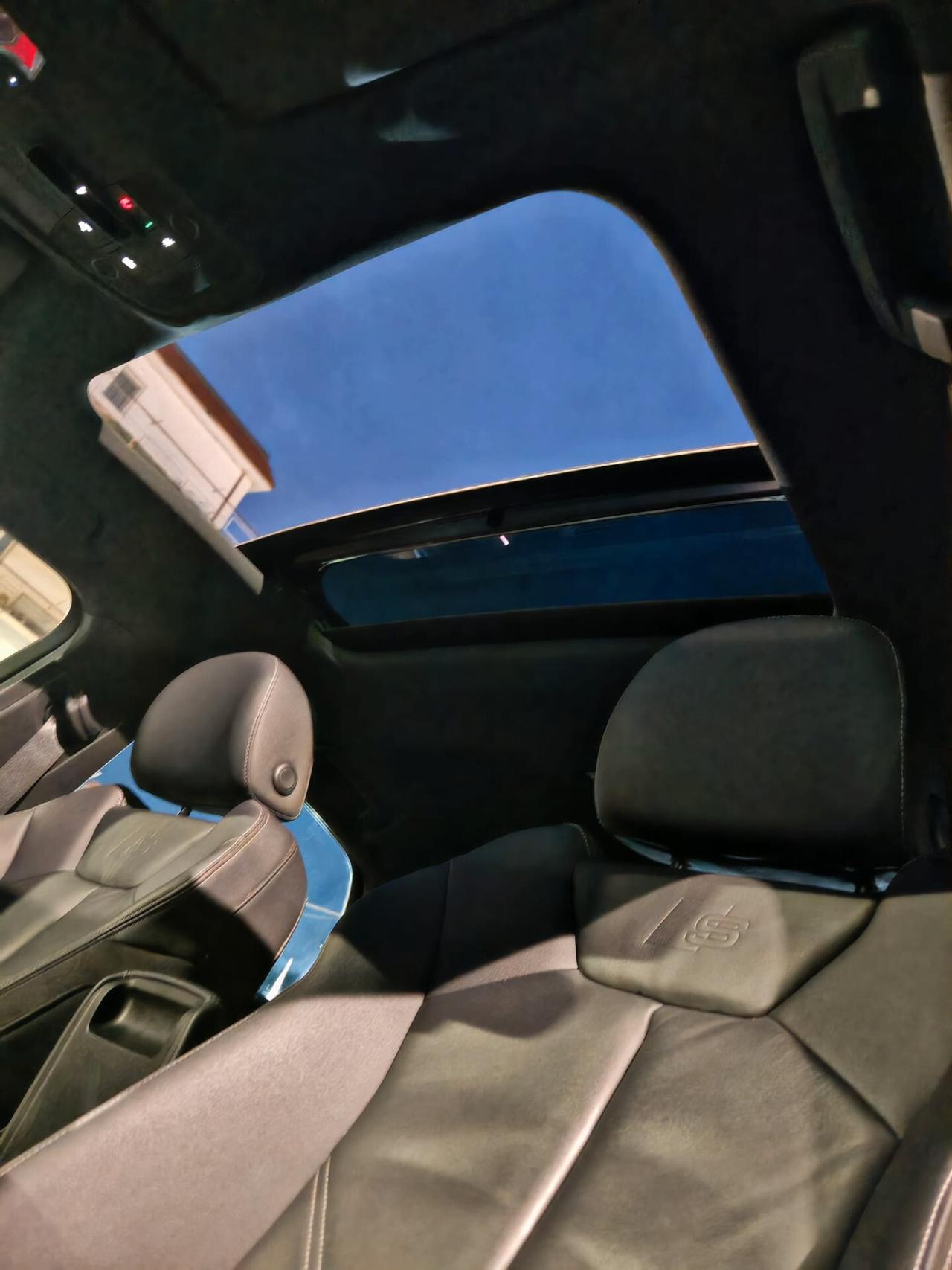 Audi Q3 SPB 40 TDI quattro S tronic line edition Total black