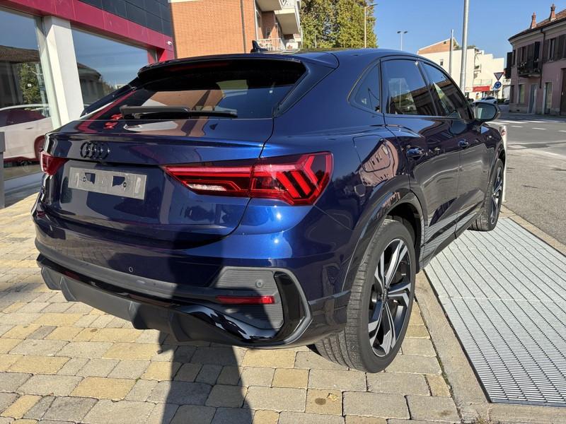 Audi Q3 Sportback 35 1.5 tfsi S line edition s-tronic FULL LED-NAVI-TETTO-20"