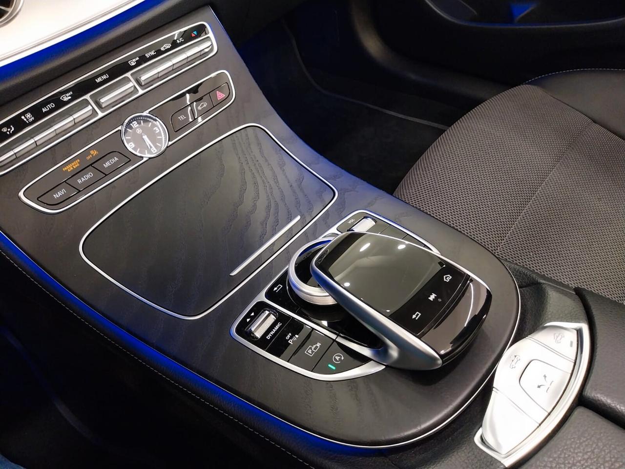 Mercedes E 220d 4Matic Cabrio KM40.000 2018