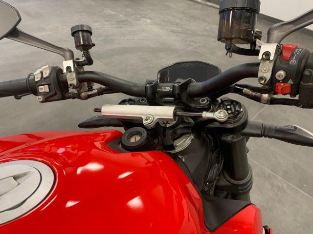 DUCATI Streetfighter V2