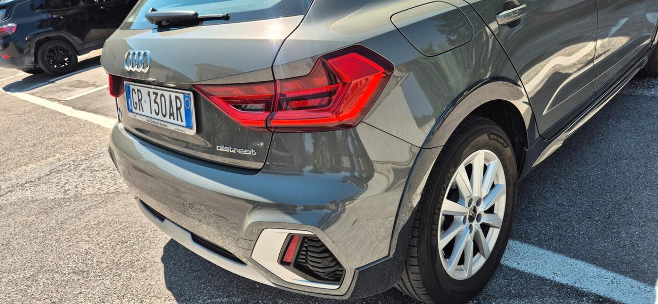 Audi A1 allstreet 30 TFSI Identity Contrast 110CV NEOPATENTATI