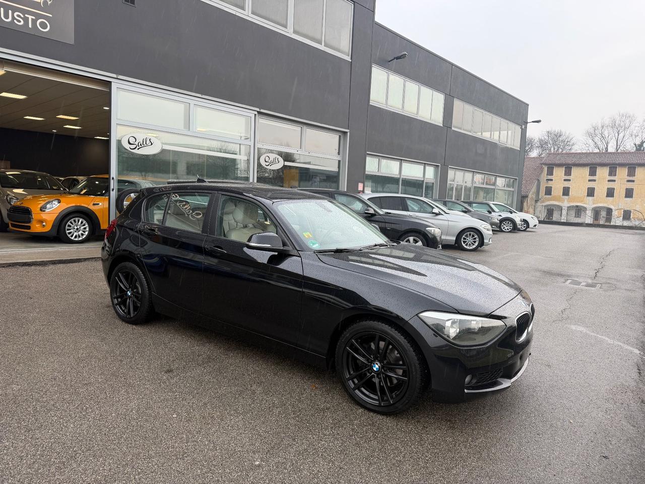 Bmw 118i 5p. Sport Automatica