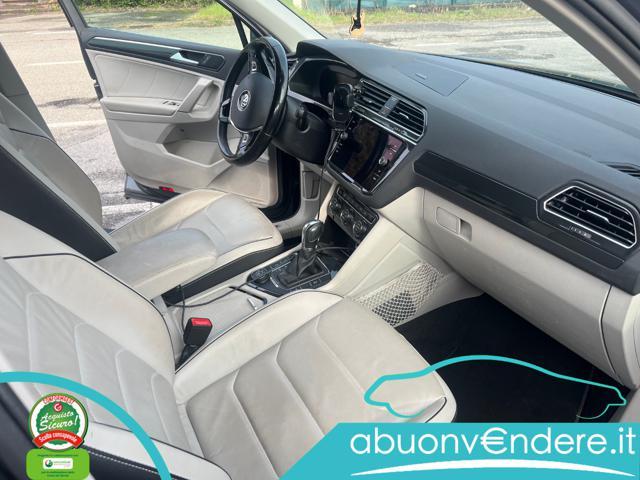 VOLKSWAGEN Tiguan 2.0 TDI SCR DSG Advanced BMT R-Line