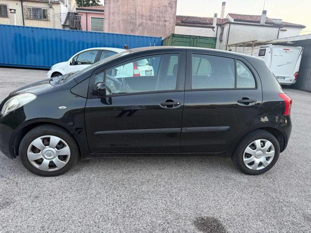 TOYOTA Yaris 1.0 5p Sol senza nessun lavoro da fare