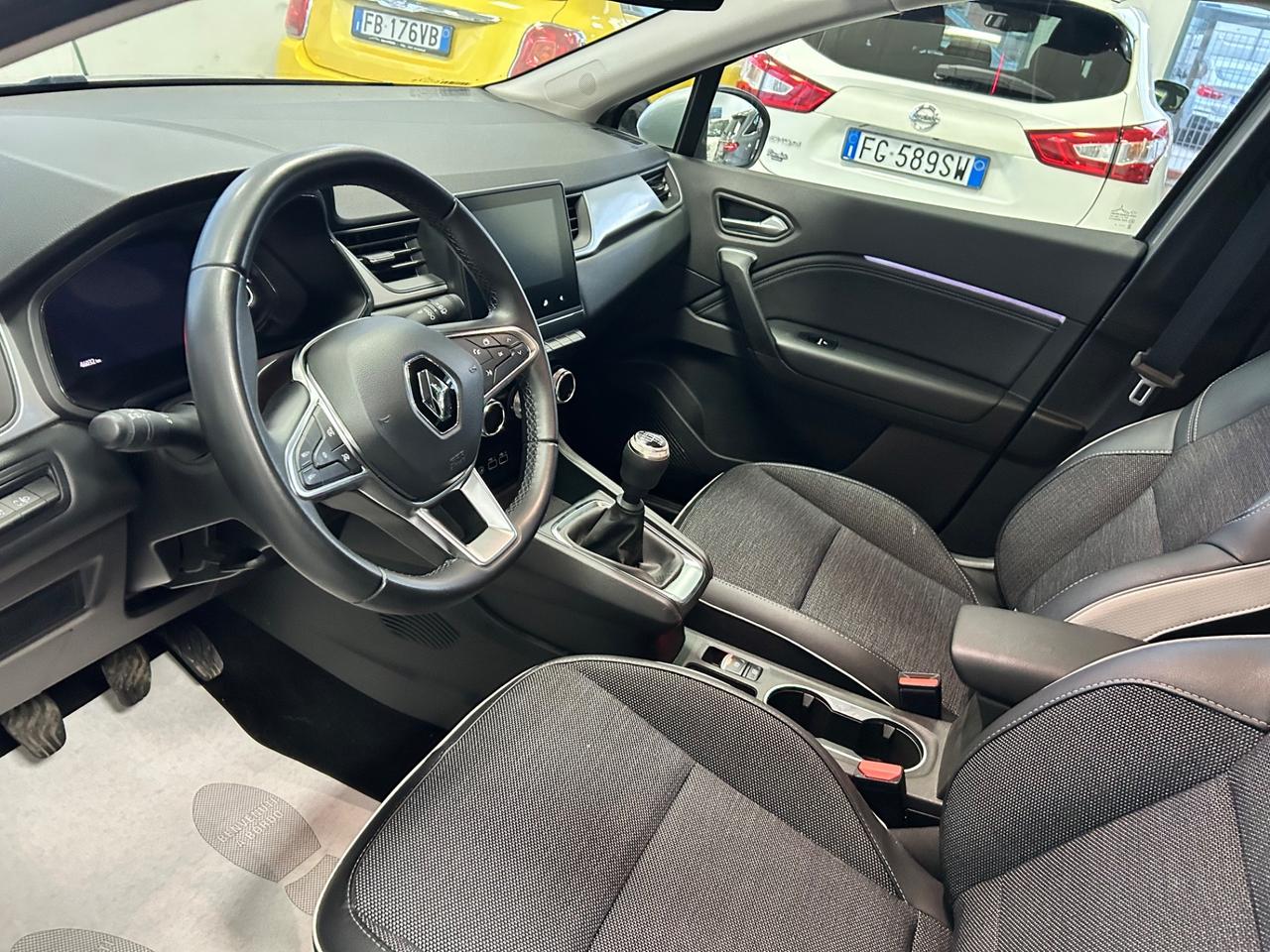 Renault Captur TCe 1.0B x neopatentati 2024